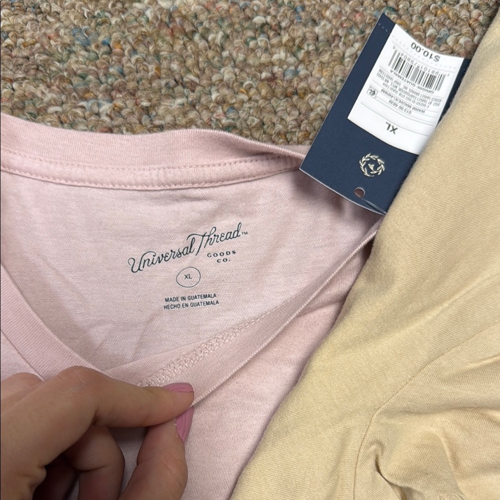 3 Universal Thread Short Sleeve Tees - Black, Pink, and Beige - Picture 4 of 7